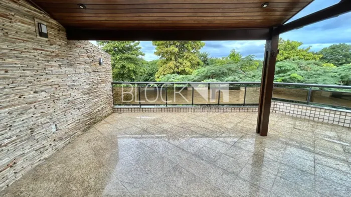 Recreio dos Bandeirantes | Cobertura 3 quartos, sendo 2 suites