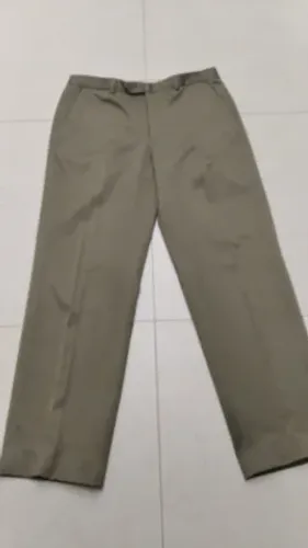Calça Social tamanho 46 - design italiano