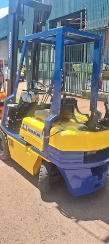 Empilhadeira Komatsu 1800 kg