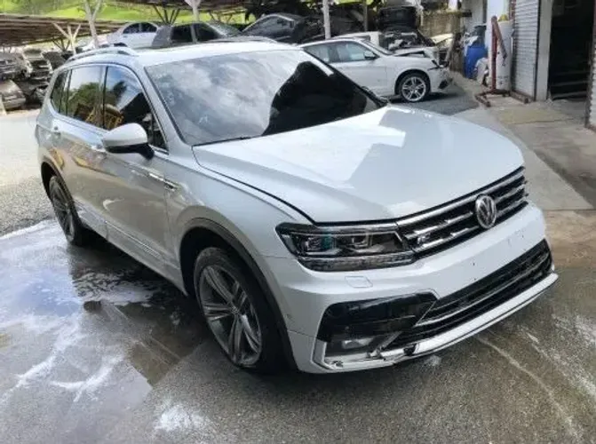 Tiguan R-line 2.0 2018 Airbag Capo Farol Retrovisor Lanterna Parachoque Porta Sucata