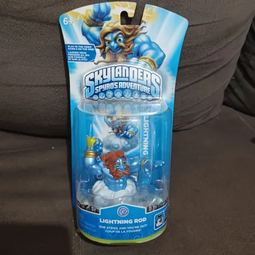 Boneco Skylanders Lightning rod na caixa