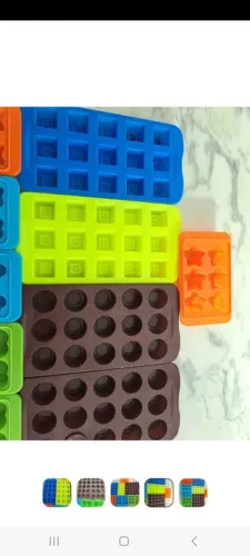Forminhas semi novas
