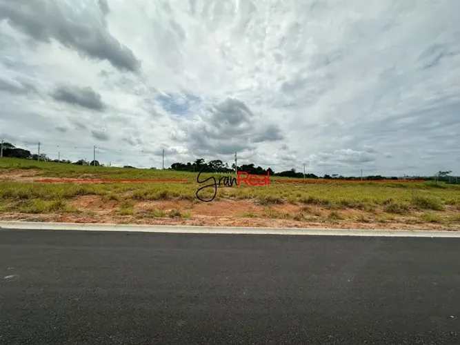 Excelente lote no condomínio Reserva Santa Maria em Indaiatuba