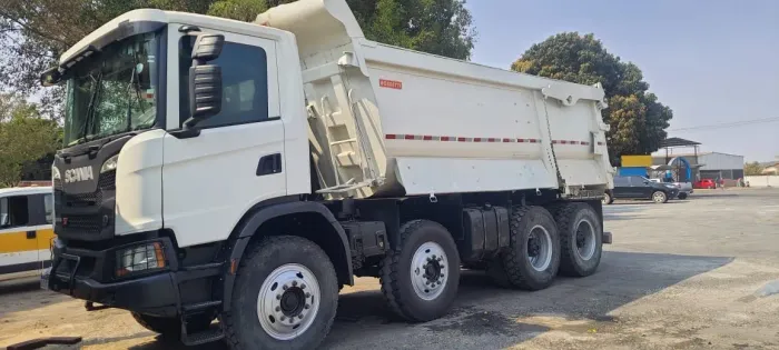 Caminhão caçamba Scania XT 500 2020 
