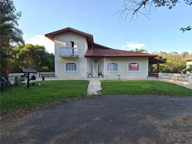 Sobrado com 3 quartos à venda em Fazenda da ilha - SP