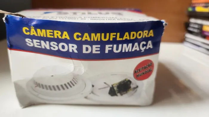 Câmera camuflada sensor fumaça 