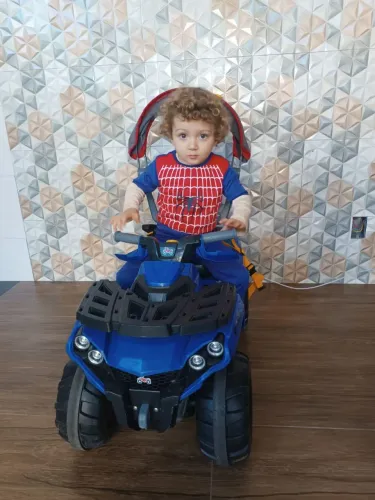 Quadriciclo infantil 