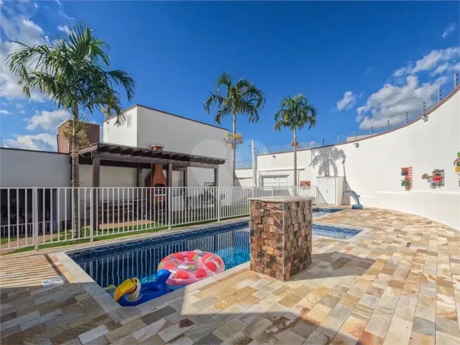 Casa com 3 quartos à venda em Residencial santa luzia - SP