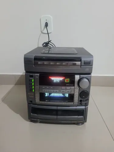 Aiwa F15 LH defeito... som em perfeito estado