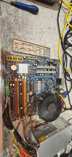 Placa Mãe Gigabyte GA-Q35M-S2