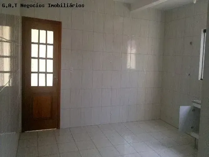 CASA À VENDA NO JARDIM CELESTE - SOROCABA/SP