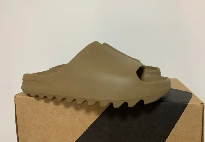 Yeezy Slide Marrom 42 Original