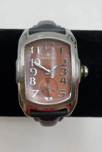 Relógio Suíço Invicta Feminino modelo Lupah Quartzo.