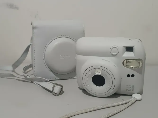Instax Mini 12 