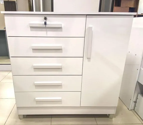 CÔMODA VITÓRIA 