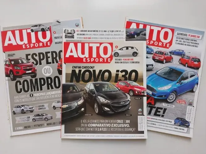 Kit de 3 revistas AUTO ESPORTE 2013 - Hyundai i30,  Cruze Sport 6, 308, Fiesta, Fit, Sonic