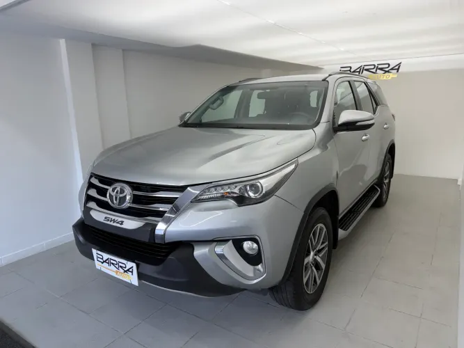 Toyota Hilux Sw4 Srx 2.8 Diesel 4x4 Automático 2016 Único Dono
