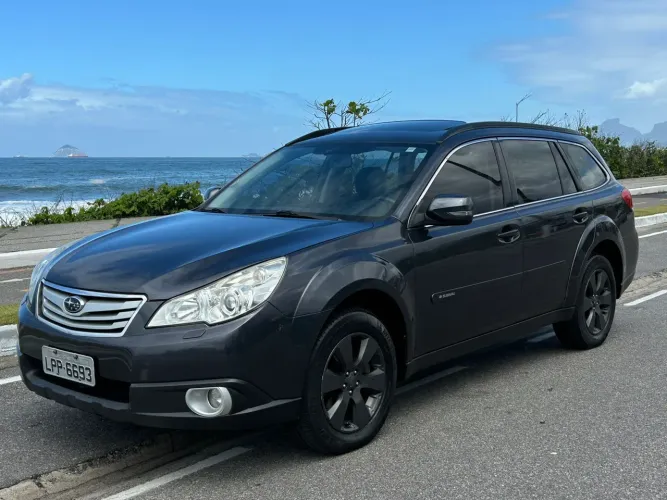 OPORTUNIDADE !!!  Subaru Outback 3.6 H6 SW Aut. 2010 
