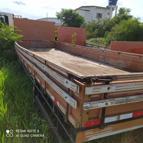 Carroceria para caminhão truck seminova