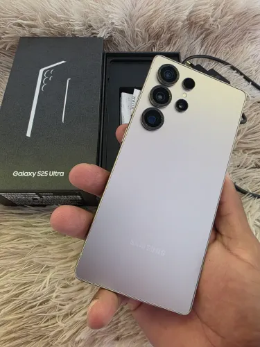 SAMSUNG S25 ULTRA COMPLETO COM NOTA FISCAL E GARANTIA.