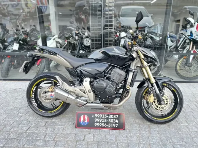 HONDA CB 600F HORNET