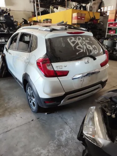 Honda wrv 2017 (sucata) - Peças de Carro