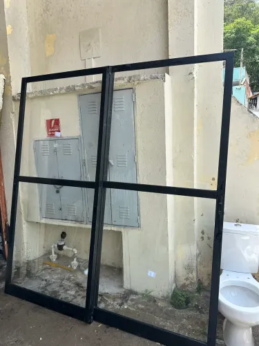 Porta balcão linha Gold