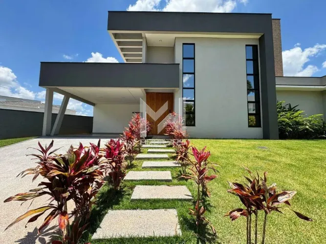 Casa à venda no Condomínio Via Castelli em Louveira/SP
