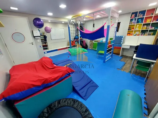 Venda Sobrado Comercial em Cangaíba - 225m² por R$680.000