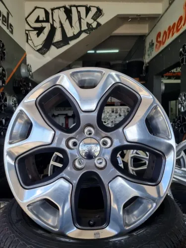 Jogo de rodas usadas aro 18 Jeep Compass *Embuchadas para 5x100