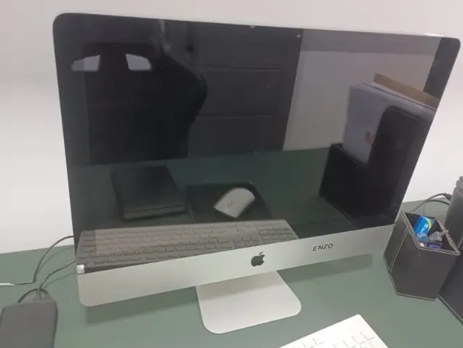 APPLE IMAC 21.5