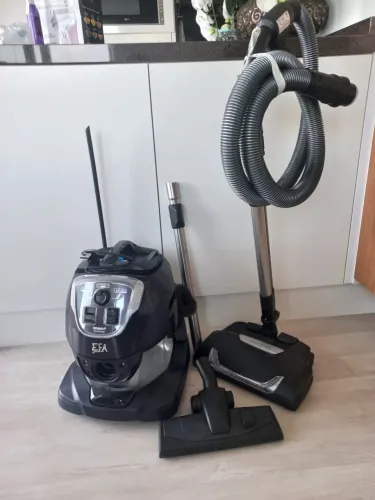 Efa Aspirador de pó e água