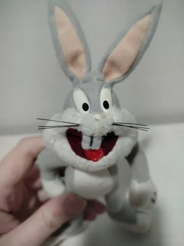 Pelúcia Pernalonga Looney Tunes 20 Cm