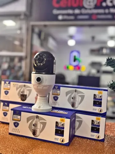 Câmera Para Bocal de Lâmpada Lente Dupla- Instalaçao via Wifi