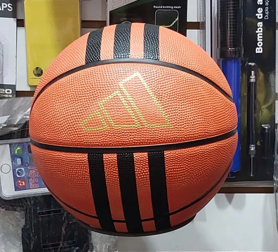 Bola de Basquete Adidas - Tamanho 7