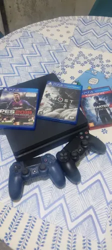 Playstation 4 com Jogos