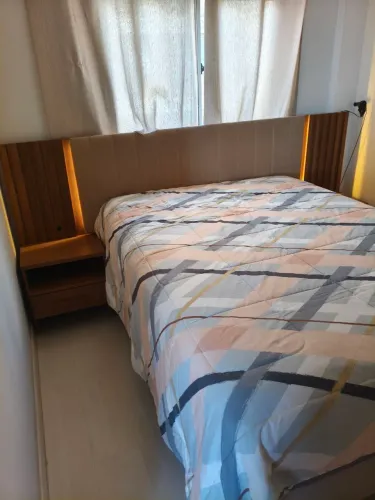 Cabeceira de cama com LED