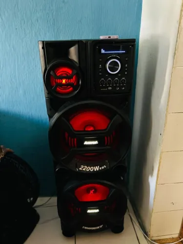Caixa de Som Amplificada Amvox 2200W RMS