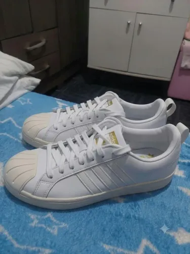 Tênis Adidas 38