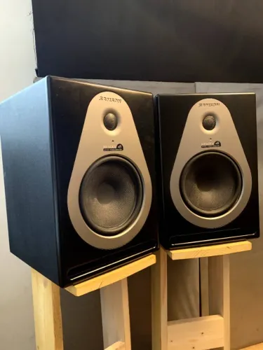 Monitores de Audio 8" Samson Resolv-A8 (PAR) + Suporte