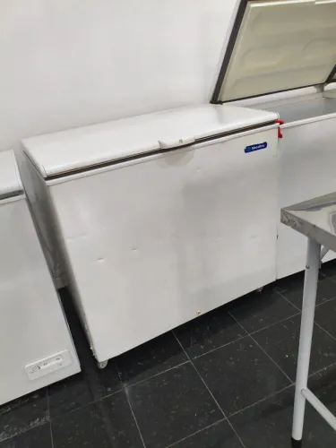 FREEZER HORIZONTAL METALFRIO - 220V - FUNCIONANDO