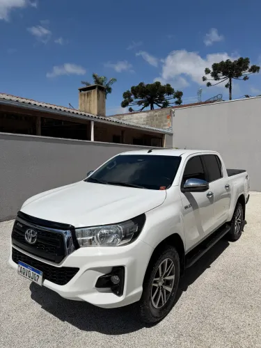 Toyota Hilux CD SRV 4X4 2.8 TDI Diesel Aut. 2019