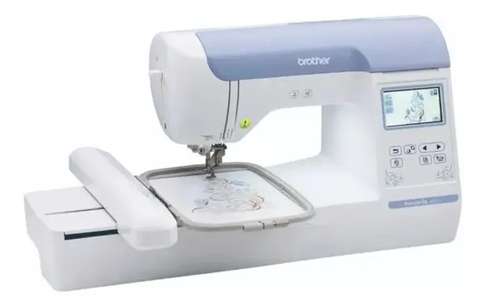 Máquina de Bordado Brother BE 815L - Semi-nova