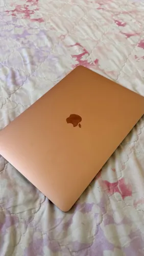 MAC BOOK AIR