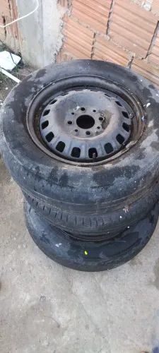 Rodas de carro aro 13.