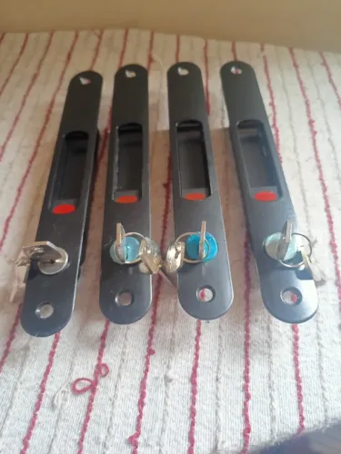concha com chave, portas janelas as 4, 50 reais 