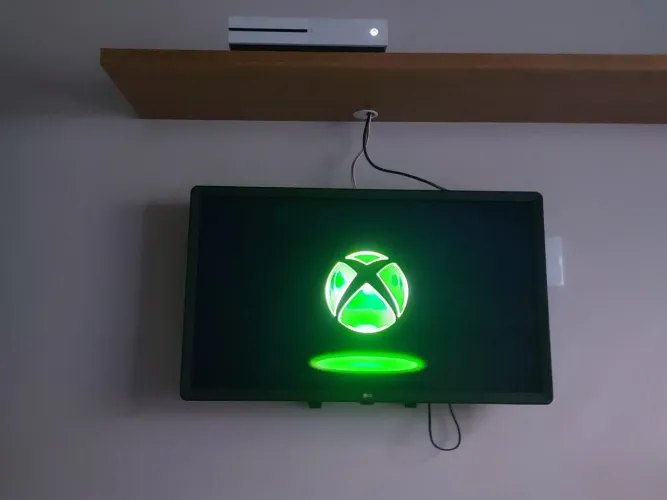 X-Box One S