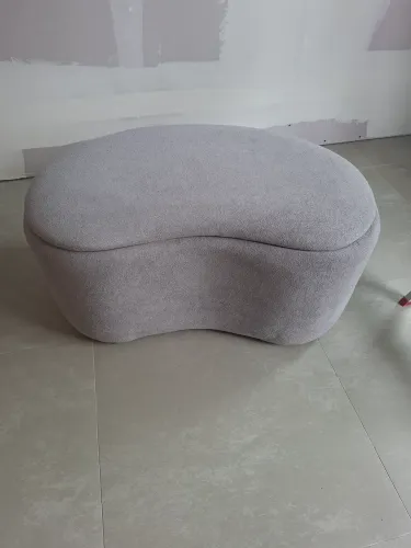 Puff baú bouclê estofado cinza