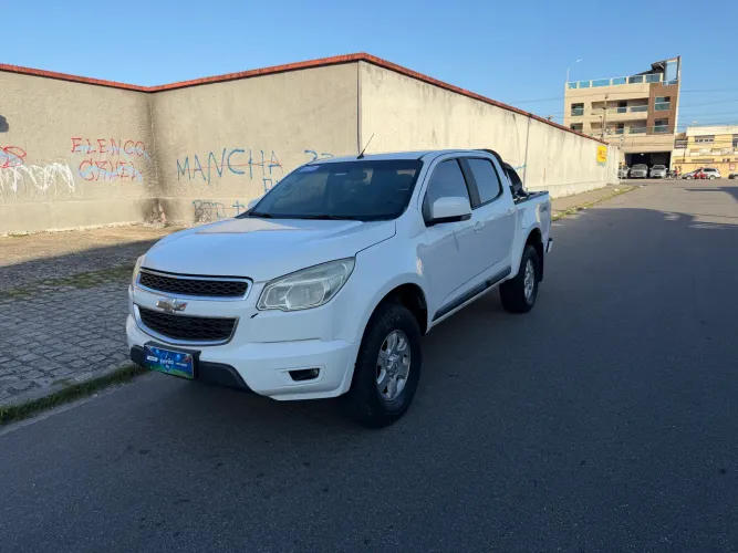 Chevrolet S10 Pick-up LT 2.8 TDI 4X4 CD Diesel AUT 2014