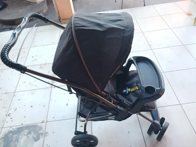 Carrinho de bebê galzerano